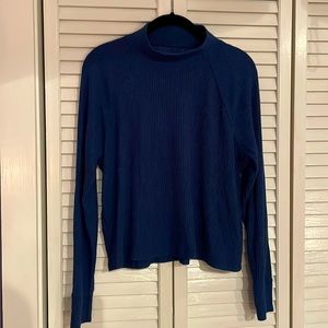 Blue mock neck rubbed shirt, XS